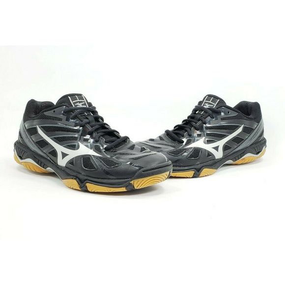 mizuno women's wave hurricane 3 - black/silver